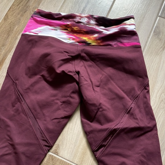 Lululemon capris - Picture 5 of 5